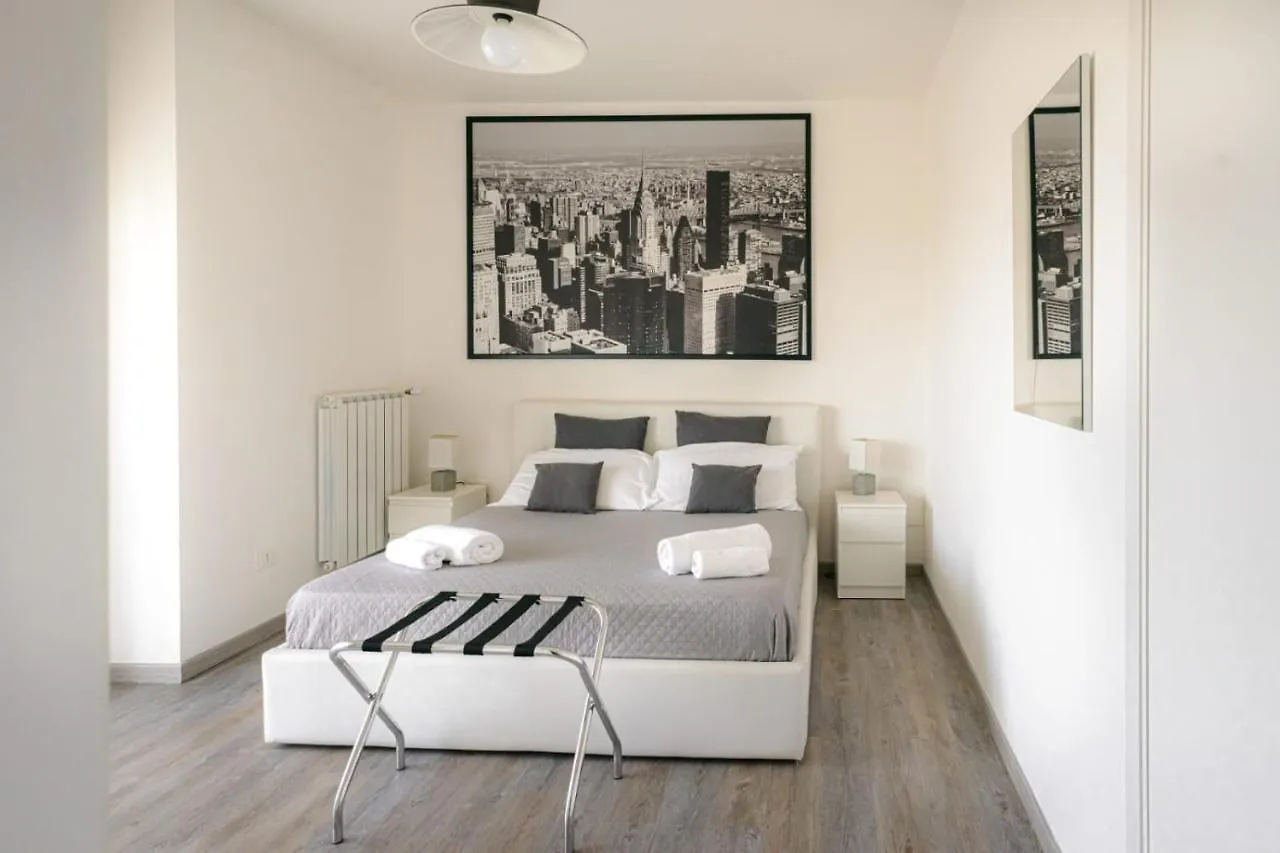 Airport Bari-Palese Luxury 1 Hotell Pensionat Bari
